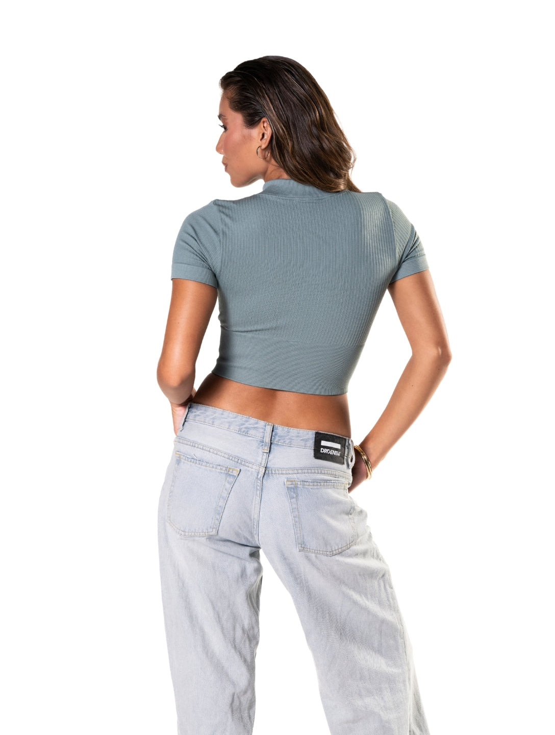 Seamless Ribbed Zip-Front Short Sleeve Crop Top - AuranovaWear
